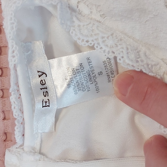 Woman's dress - Picture 6 of 12